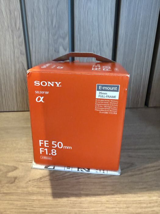 Obiectiv foto Sony - FE, 50mm, f/1.8