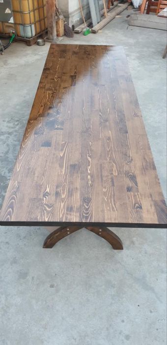 Masa si scaune interior foisor, terasa, filigorie