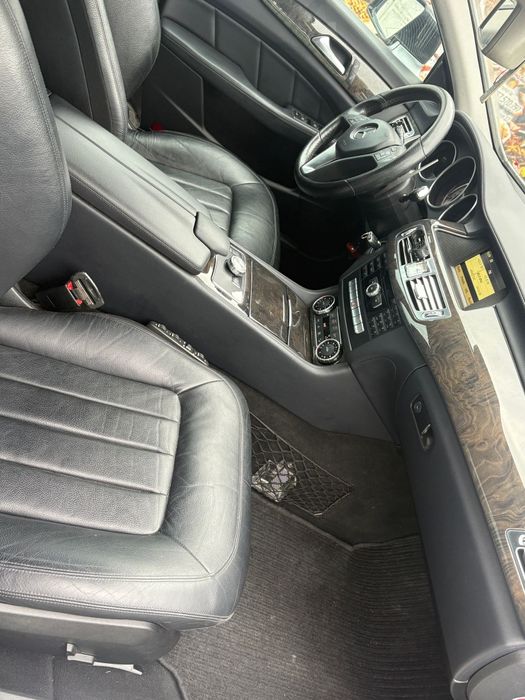 Se vinde Mercedes CLS-350CDI