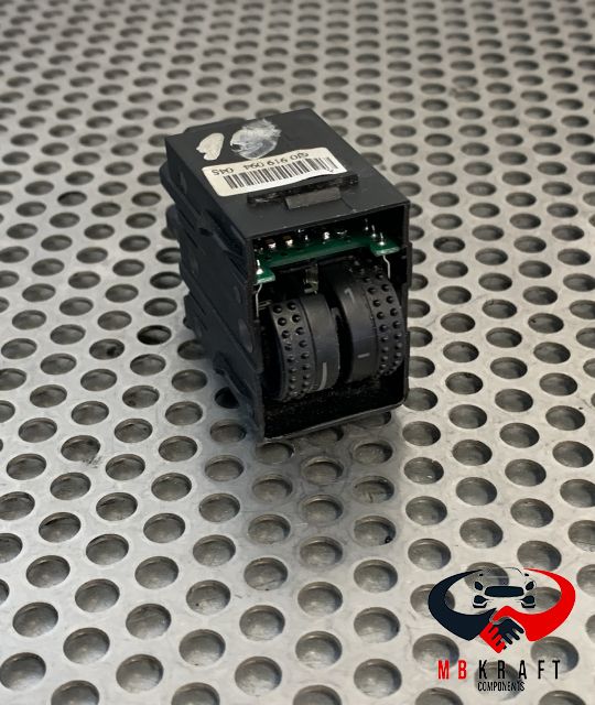 Comutator reglaj inaltime faruri + intensitate lumini bord 6J0919094