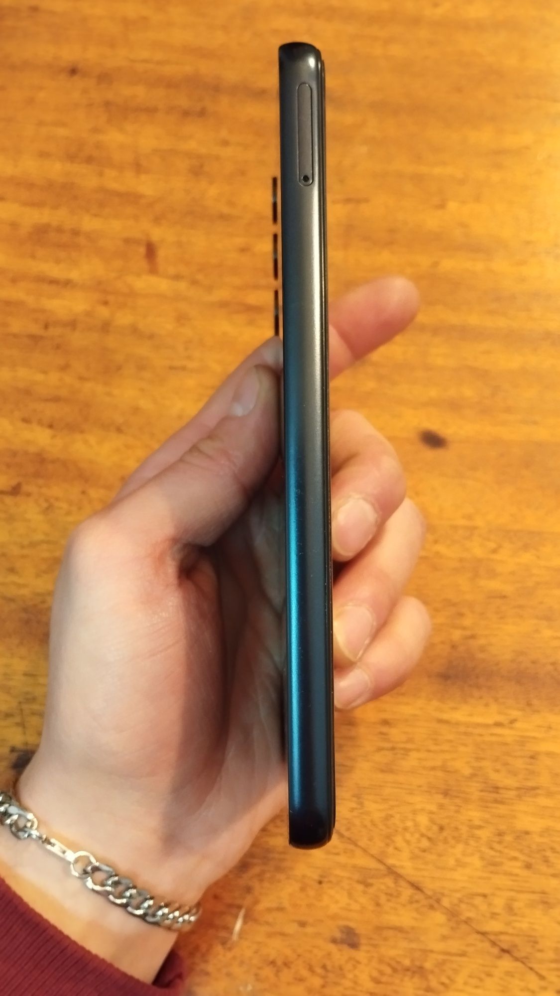 Продам Samsung A24