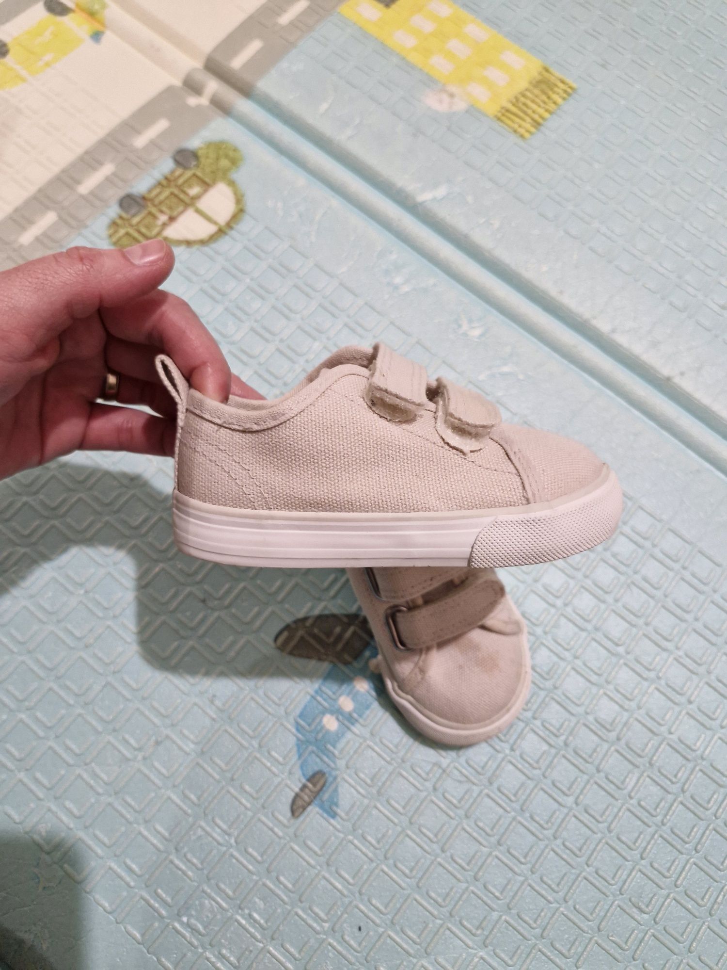 Set doua perechi pantofi