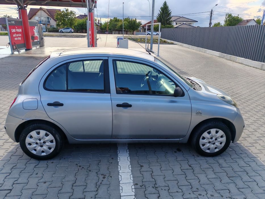 Nissan Micra 4 uși benzina