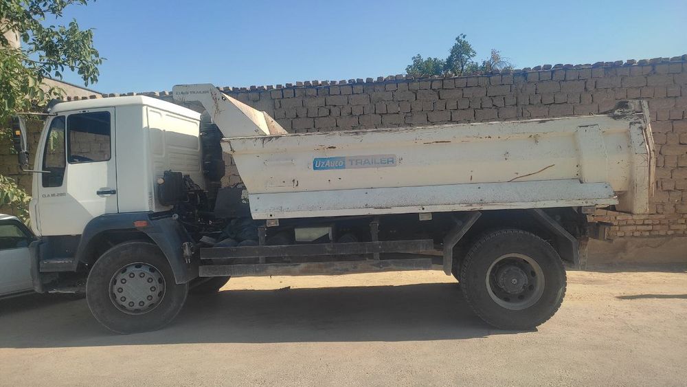 Man sotiladi. Продается Man