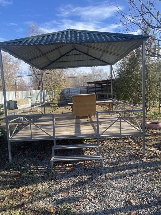 Продам   топчан,