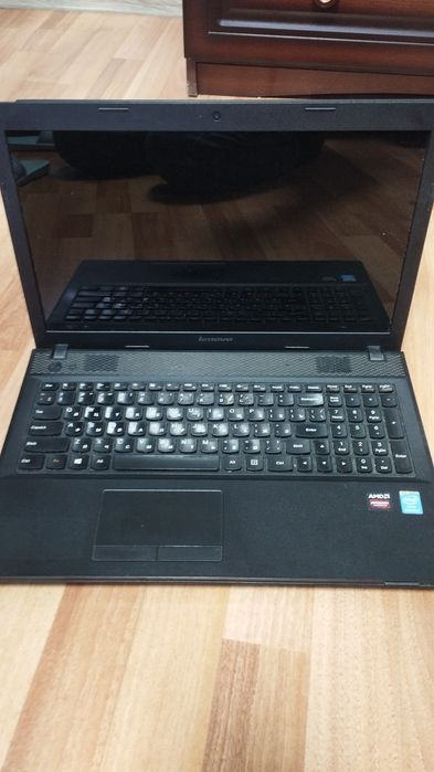 Ноутбук Леново  в хорошем состоянии