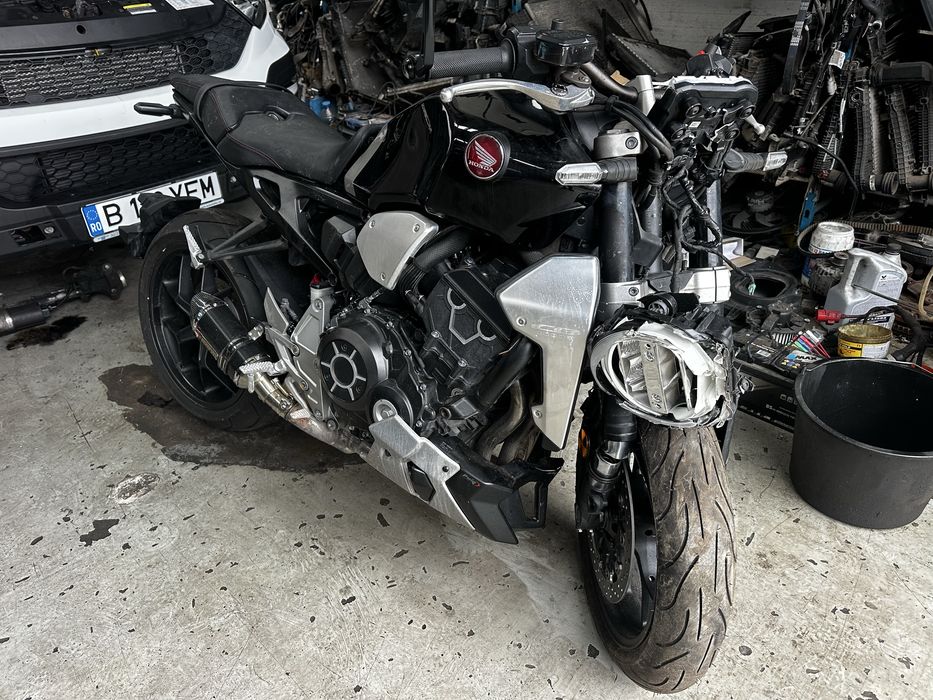 Honda cb1000ra 2018 Avariat 145 cp