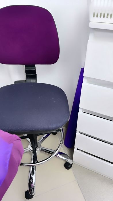 Продам офисный стул