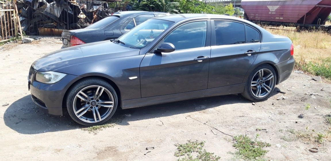 BMW 320i  2005