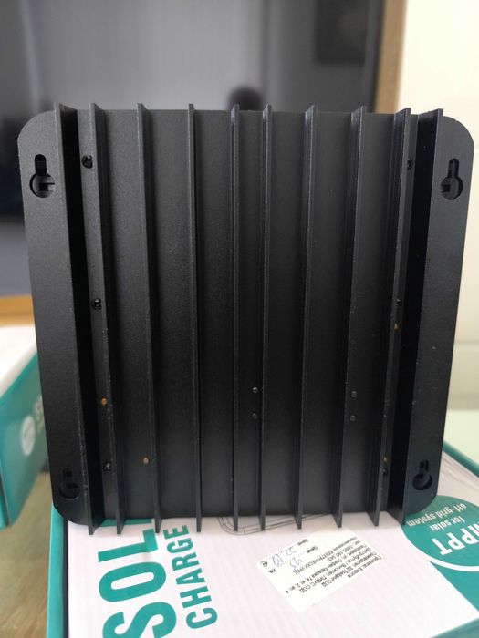 MPPT соларен контролер 40А