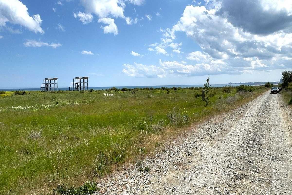 Lot teren intravilan 783 mp 23 August - La Mare