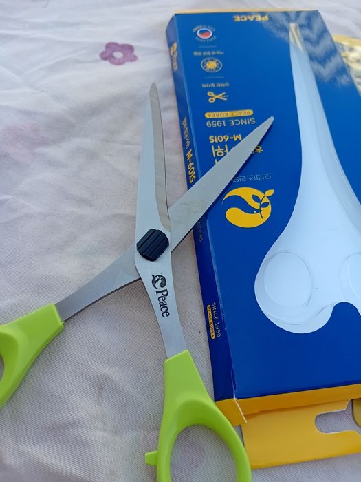 Профессиональные ножницы для стрижки