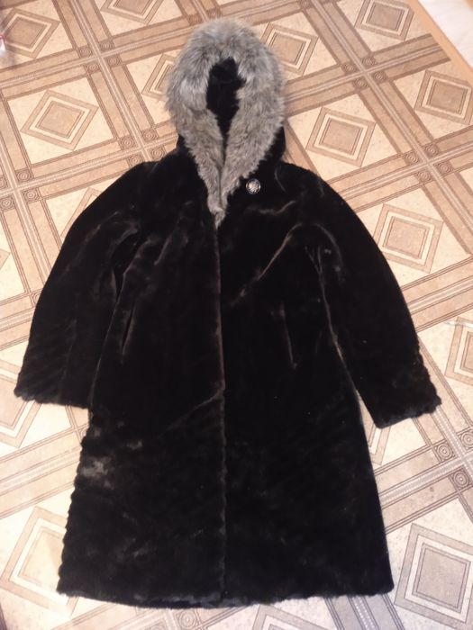 Шуба женская мутон