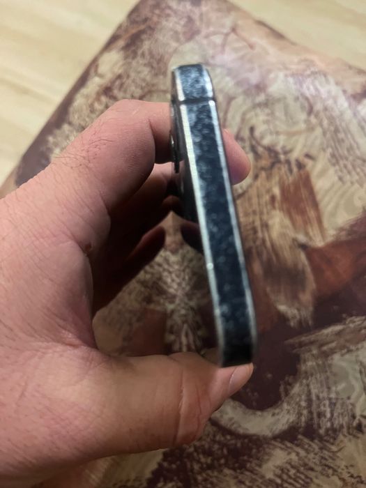 Айфон 12 -64 гб чист айклауд нова батерия и дисплей