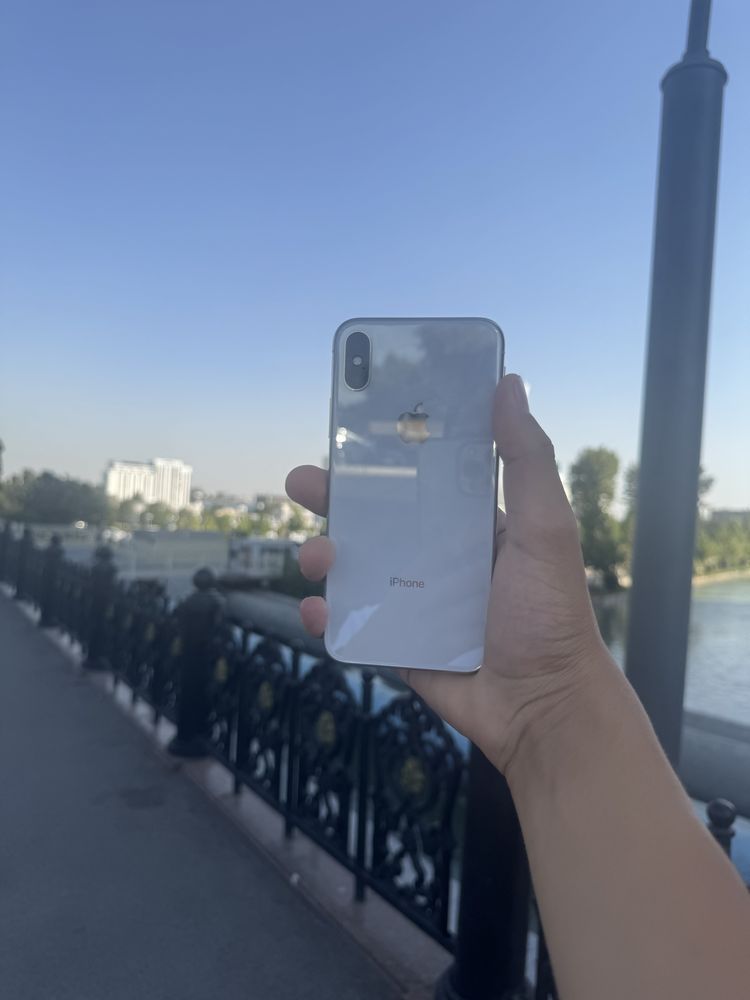 iPhone X  хороший телефон