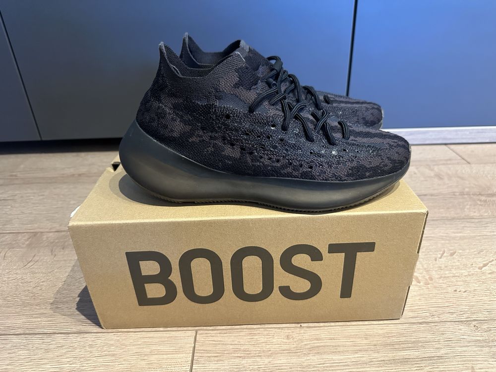 Adidas Yeezy 380 Onix in stare perfecta, originali, 9US 42 2/3