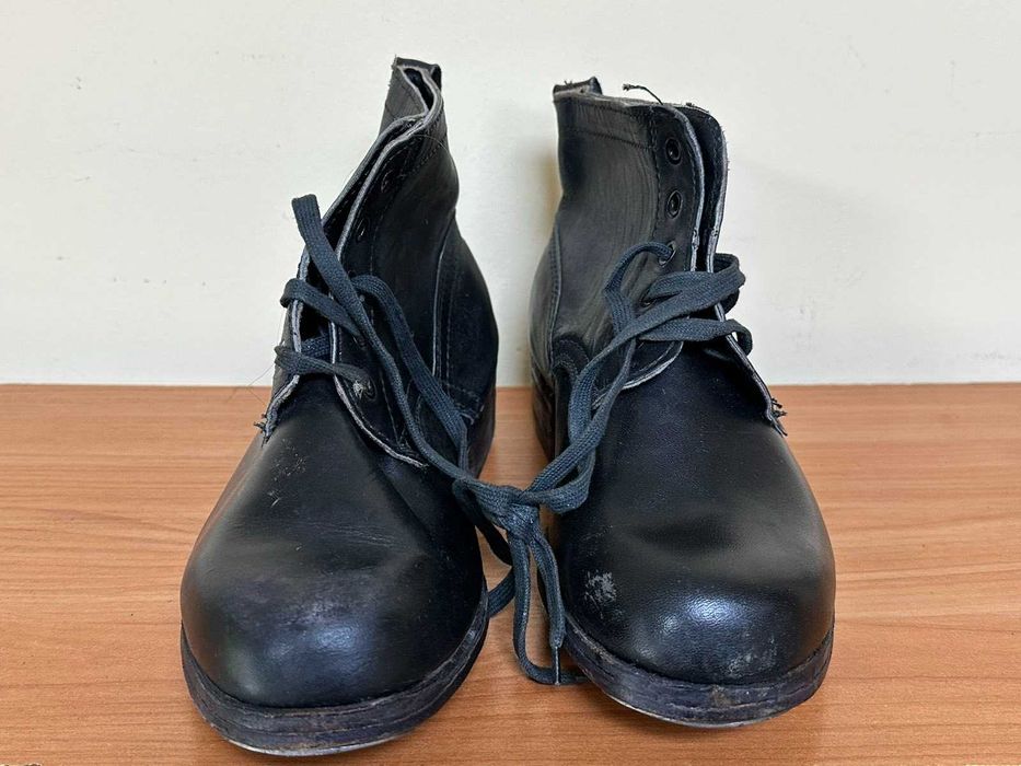 Соц Военни Обувки с Цинтове Цинтари