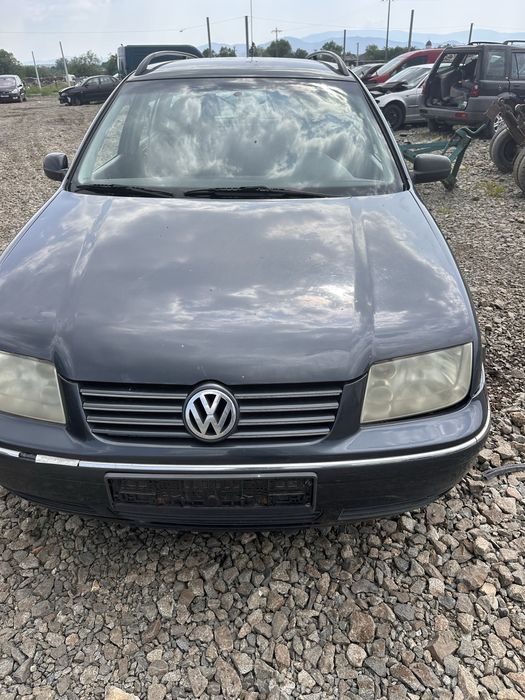 Dezmembrez golf 4 /bora