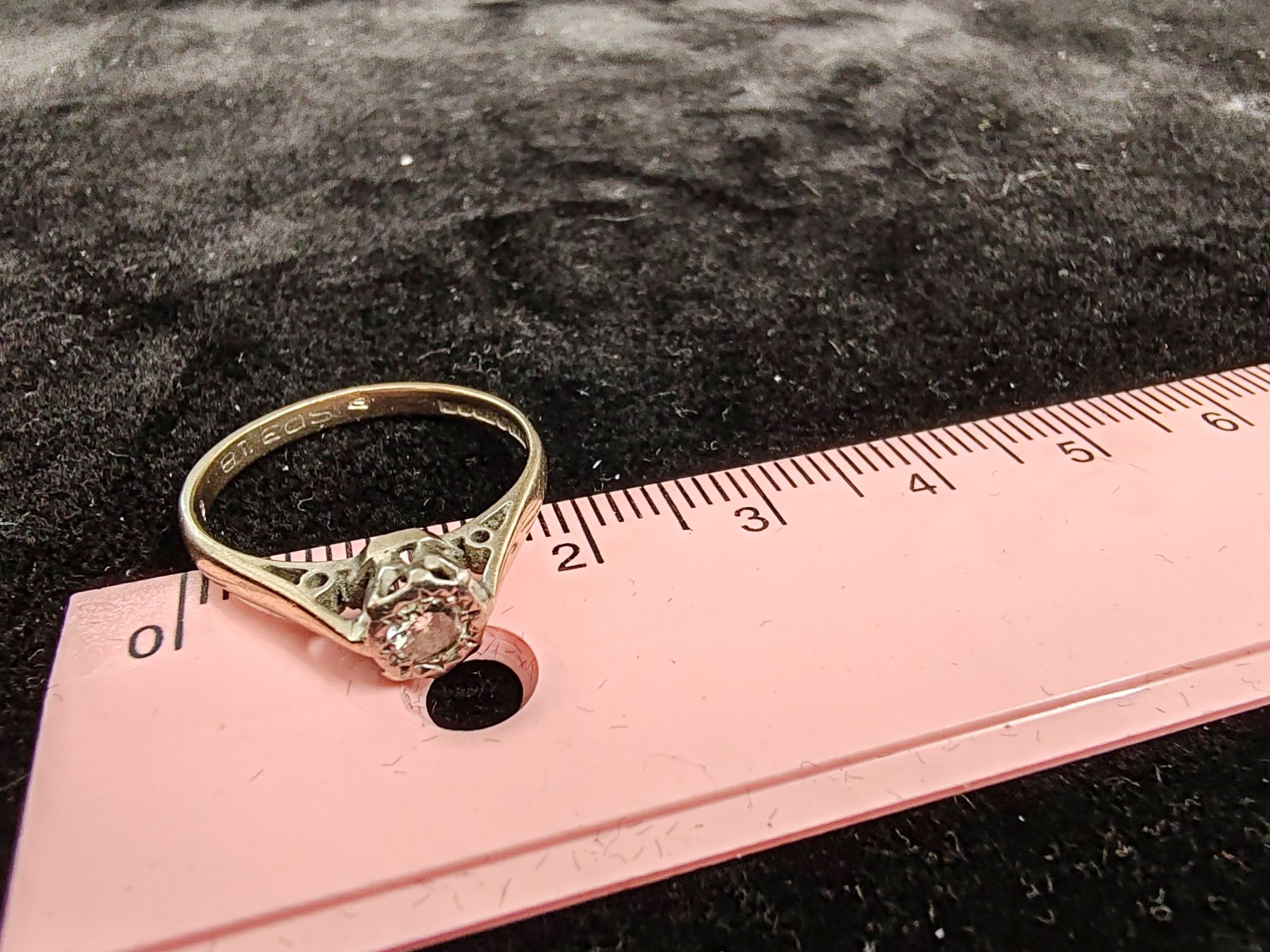 Inel aur alb 18k cu diamante Gr 2,49 cod unic 47