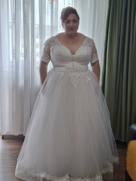 Vând rochie de mireasa