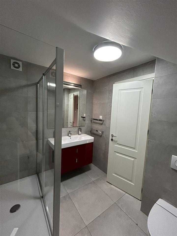 Дава се под наем Двустаен апартамент в София, Красно село - 80 кв.м за 561 € - Снимка #3