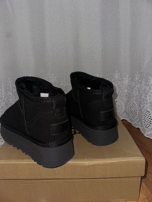 Ugg mini platform 38