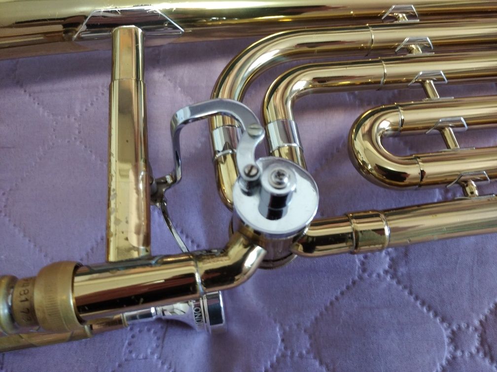 Тромбон OLDS Bb/F(Eb)