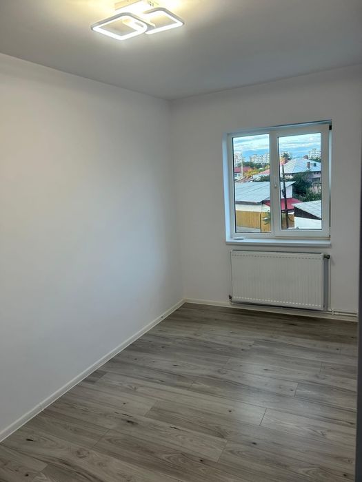 Garsonieră de vânzare