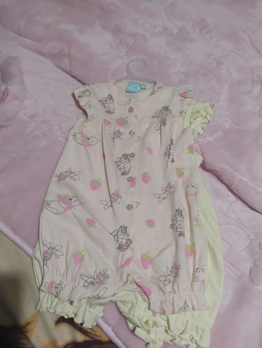 Бебешки дрешки за момиченце