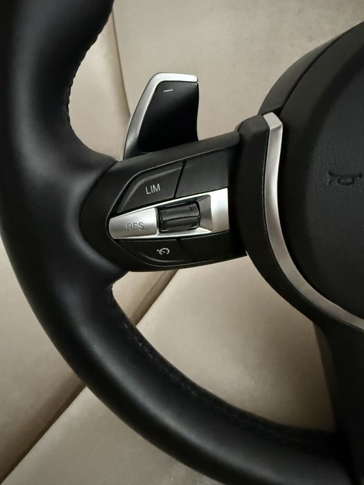 Volan M BMW cu padele