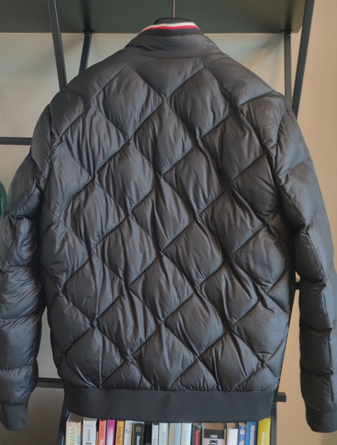 Куртка Tommy Tommy Hilfiger оригинал в отличном состоянии