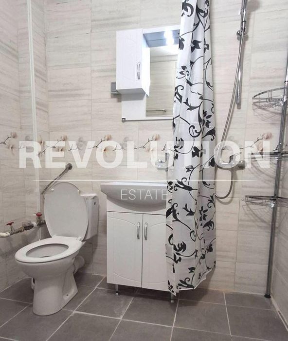 Тристаен апартамент в Центъра на Варна!