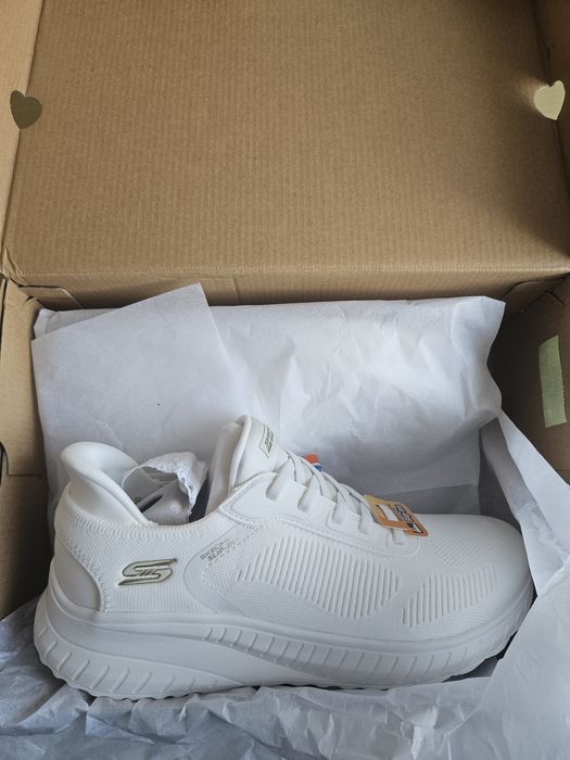 Дамски маратонки Skechers Slip-ins: BOBS Sport 40