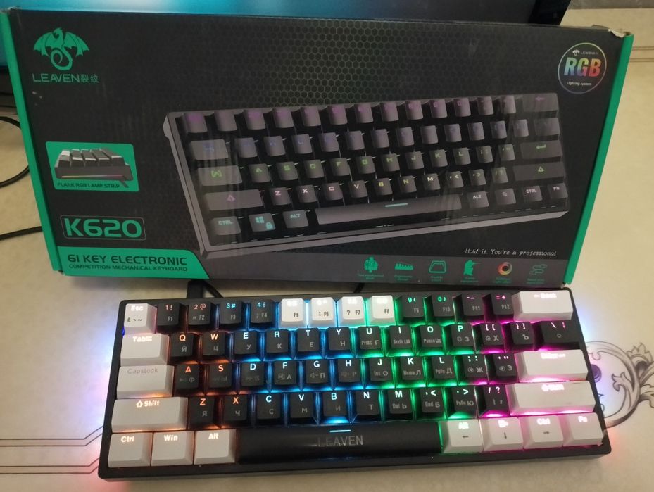 Продам игровую клавиатуру и мышь