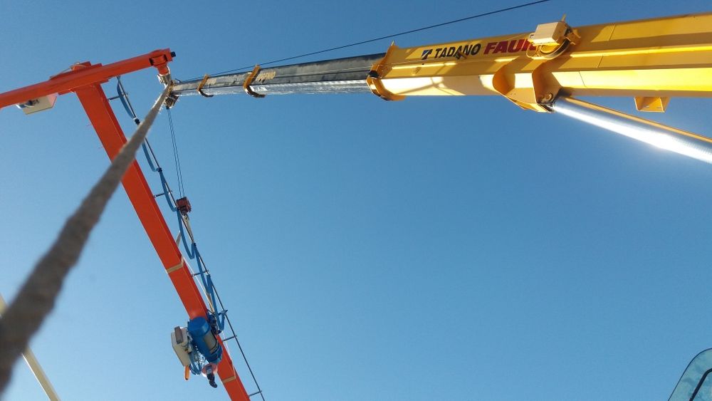 рутер зa гравиране на гранит и камък идр.