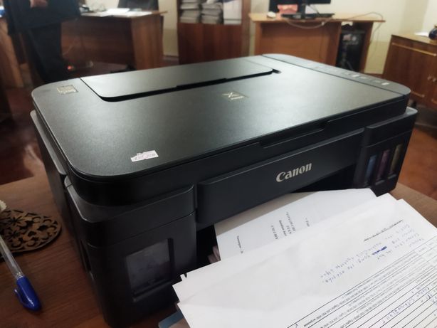 Printer Canon 2400 sotiladi galovkani alishtirish kere
