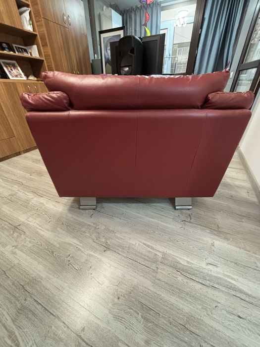 Canapea si 2 fotolii piele naturala , italsofa