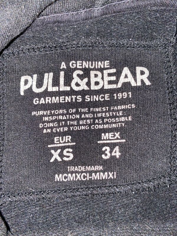 URGENT || Hanorac Barbati Pull and Bear XS