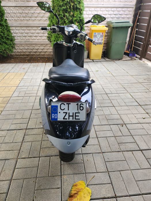 Scutere aprilia habana 125cm