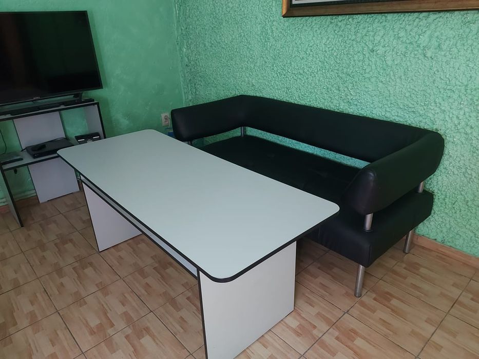 Диван офисный кожа