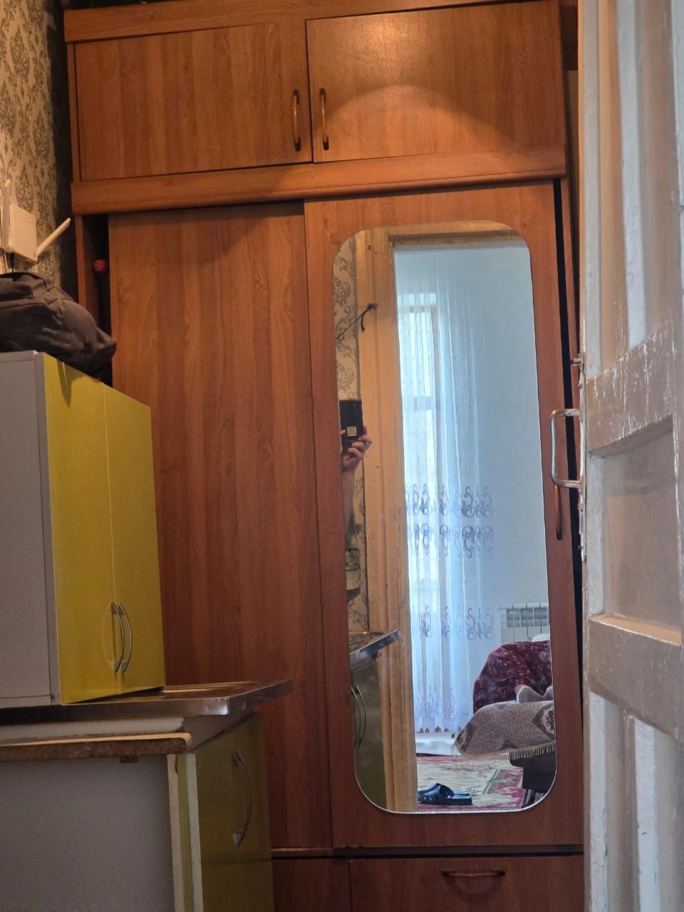 Продаётся прихожая