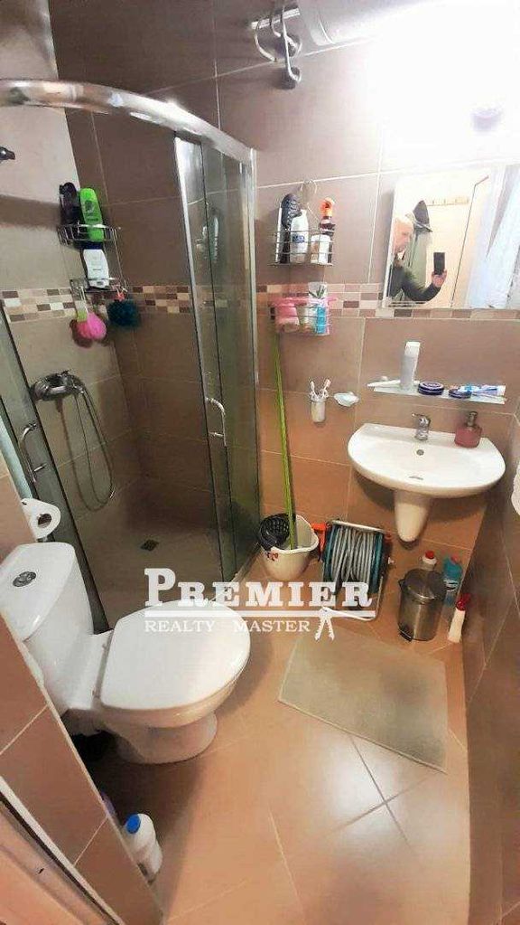 Продава се Двустаен апартамент в к.к. Слънчев бряг - 65 кв.м за 1300 €/кв.м - Снимка #4