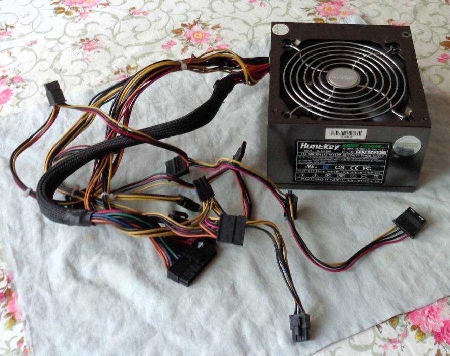 Блок питания 550 вт на запчасти