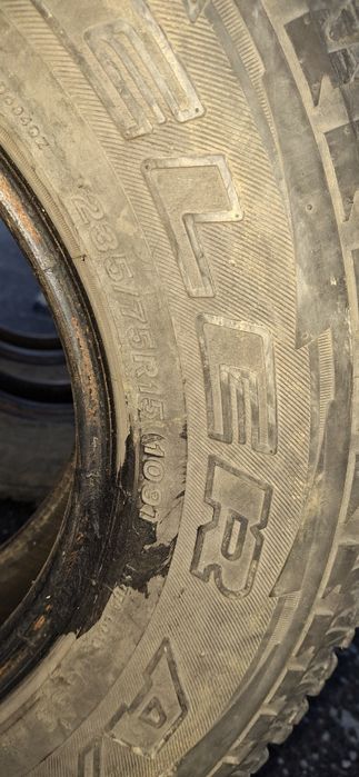 Bridgestone A/T 235 75 R15