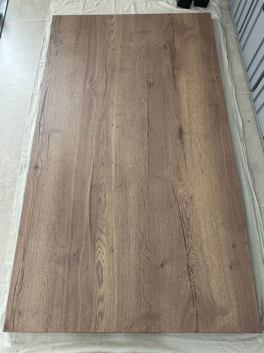 Blat Egger pentru masa