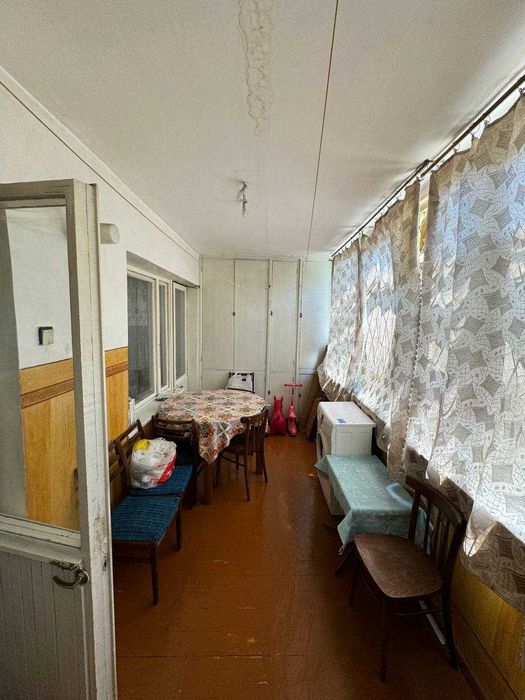 Продаётся 2-комнатная квартира (ориентир — почта, не доезжая куйлюка)