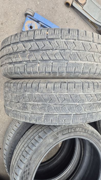 225 70 15 2бр зимни гуми за бус дот 20 7мм граифер