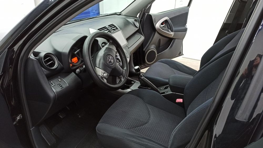 Toyota Rav4 2.2 177kc