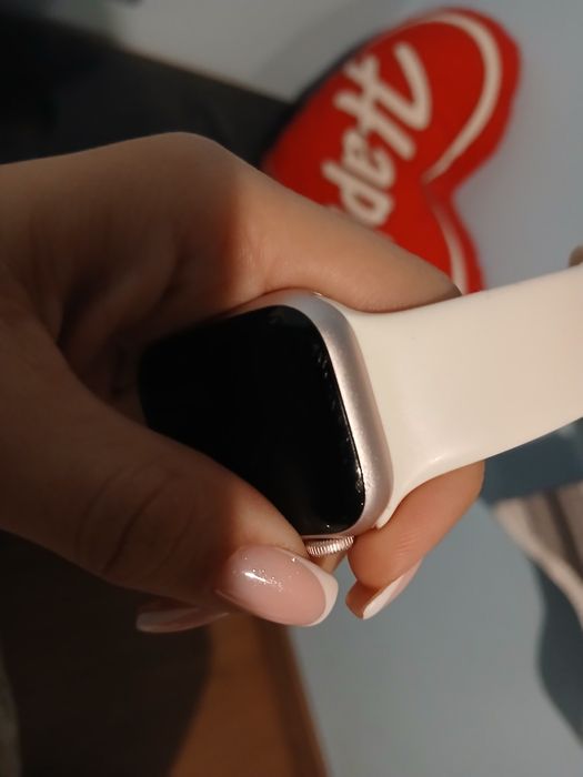 Apple Watch 8 series 41 mm