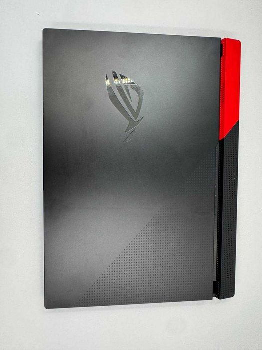 Asus ROG Strix G15 RTX 3060 RYZEN 9 5900HX